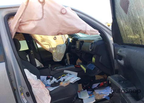 2019 Toyota Tacoma Trd Off Road from USA, damaged, VIN 3TMDZ5BN8KM064848